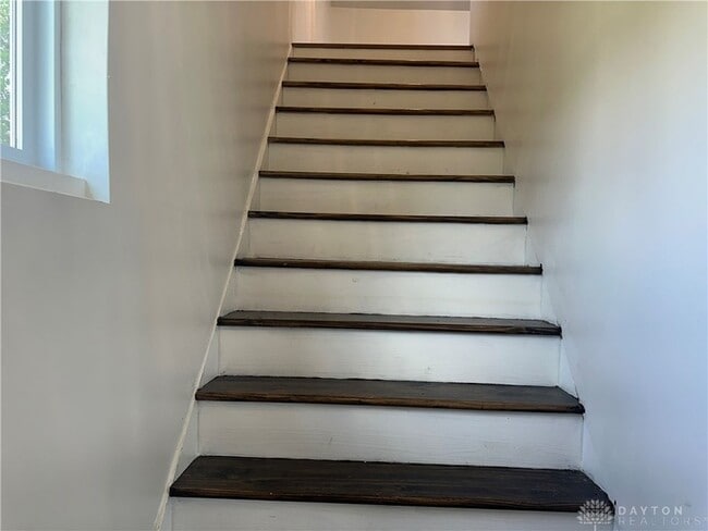 Building Photo - 2520 Harshman Rd