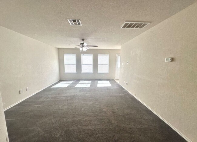 Building Photo - 3BED/2.5 HOUSE FOR RENT AVAILABLE NOW!