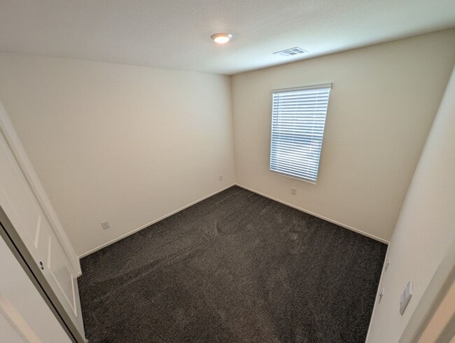 Building Photo - 4820 Orchid Rdg Ave