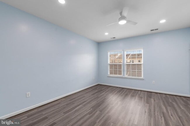 Building Photo - 4559 Tinder Box Cir