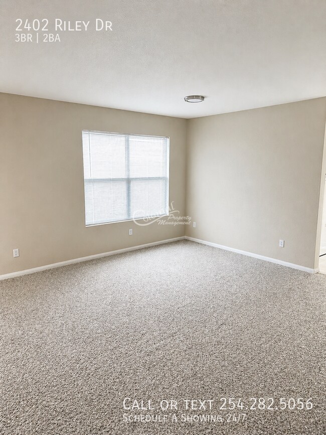 Building Photo - 2402 Riley Dr