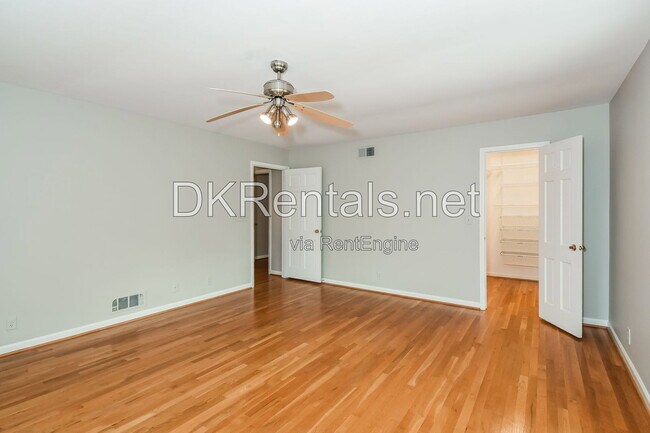 Building Photo - 1176 Hampton Hall Dr NE