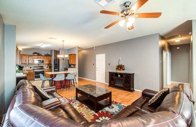 Building Photo - 19943 Black Pearl Ct