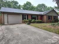 Building Photo - 8526 Timbercrest Cir