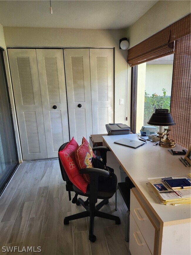 Building Photo - 1629 Spoonbill Ln