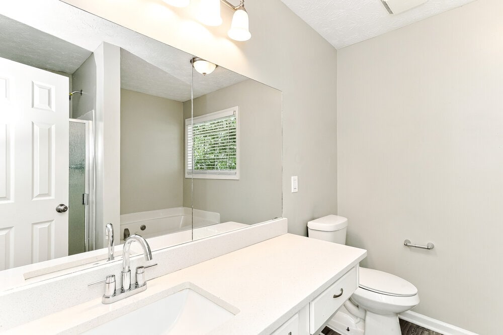 Building Photo - 5539 Princeton Oaks Ln