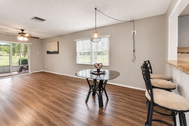 Building Photo - 3683 Trophy Blvd