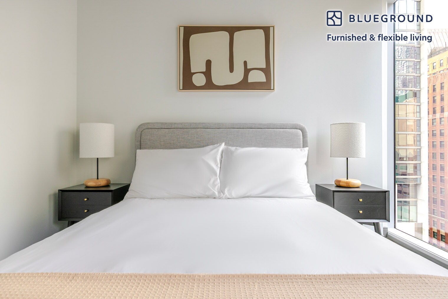 Building Photo - 215 W Lake St