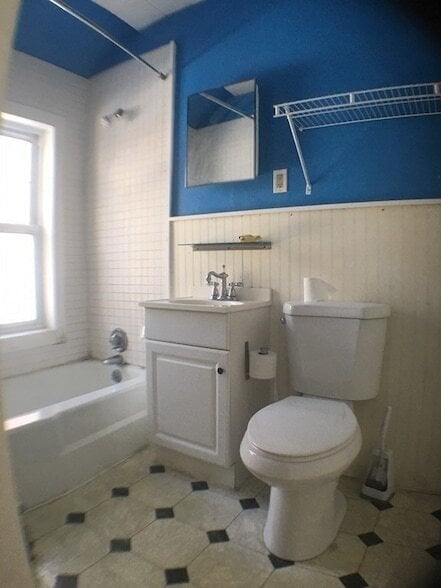 Building Photo - 23 Firglade St