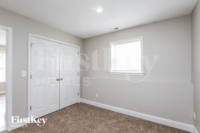 Building Photo - 714 Berkshire Dr
