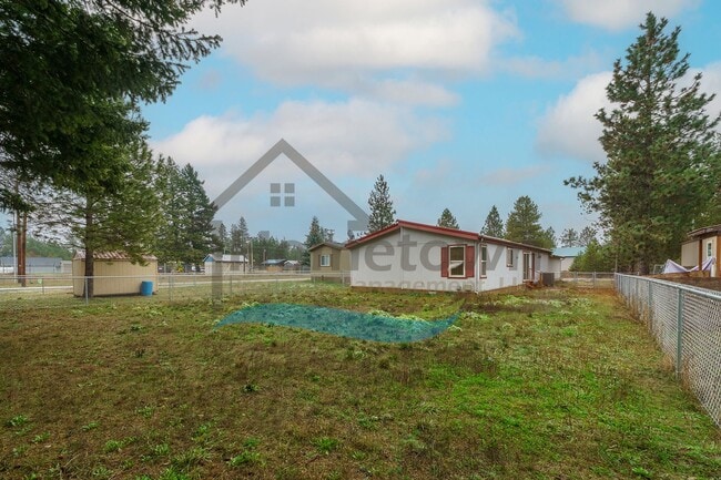 Building Photo - 3 Bedroom 2 Bathroom Home with Attached 2-Car Garage Available in Athol!