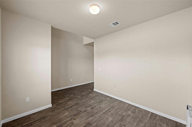 Building Photo - 135 Cibolo Creek Dr