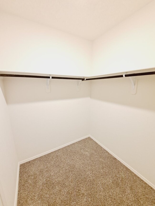 Building Photo - Energy Efficient Home!