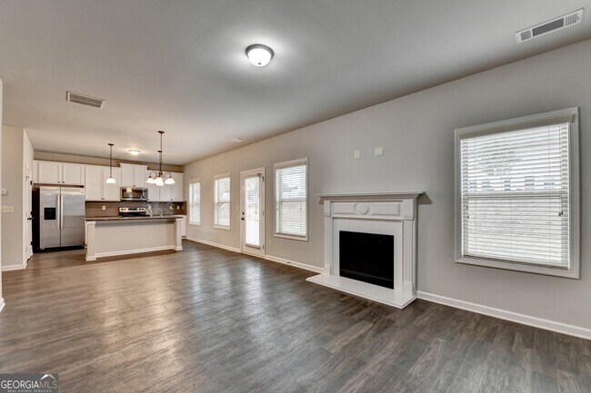 Building Photo - 1145 Glenwyck Dr