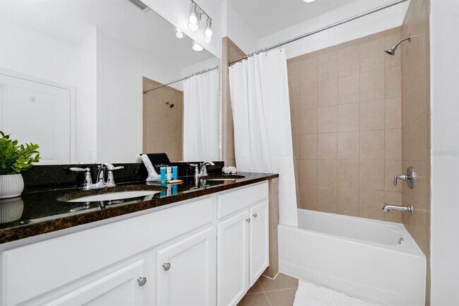 Building Photo - 302 Captiva Dr