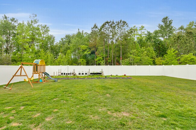 Building Photo - 630 Indigo Johnston Dr
