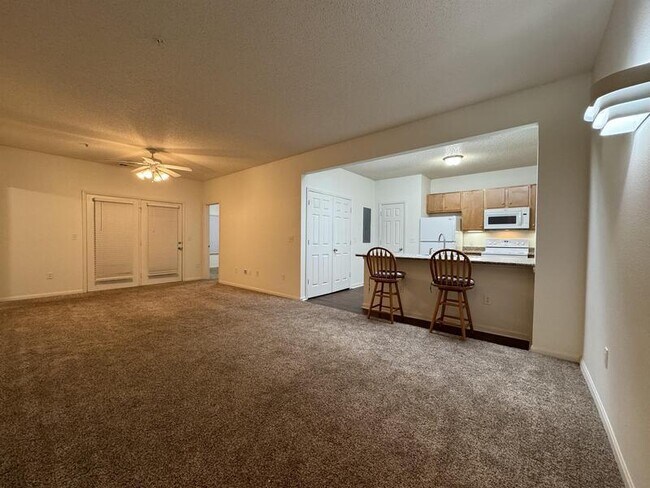 Primary Photo - 2200 Classen Blvd