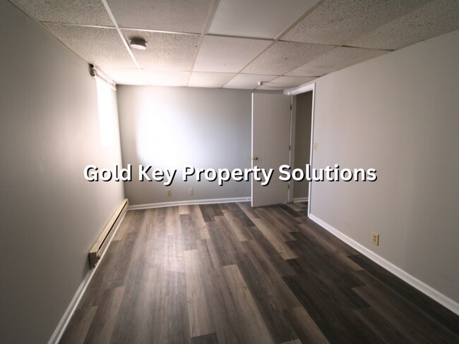 Building Photo - 517-519-519 Wheeling Ave