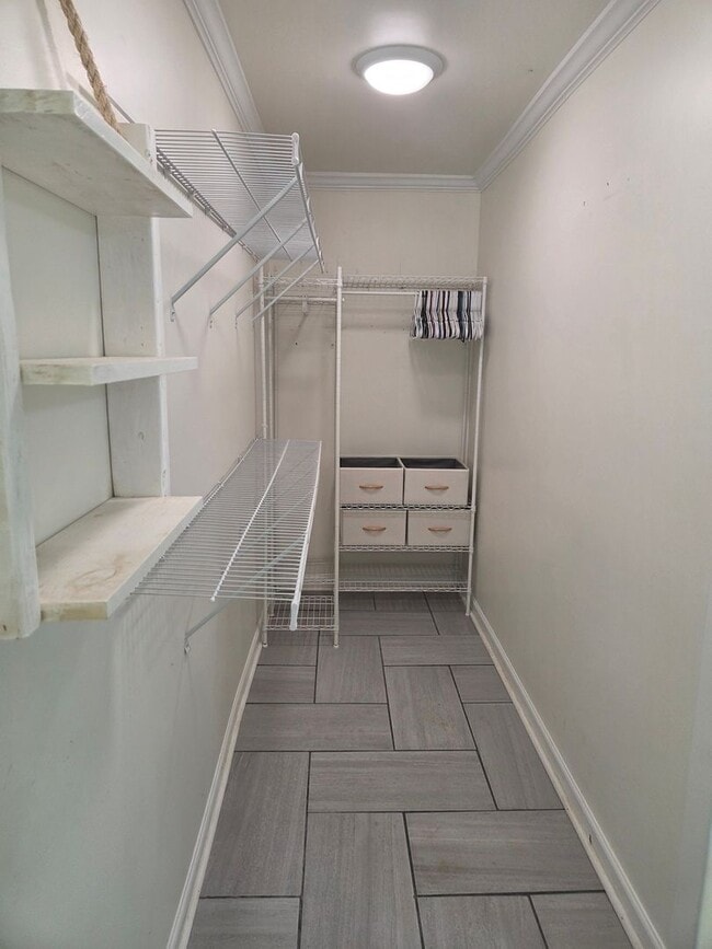 Building Photo - 81 Bridle Way