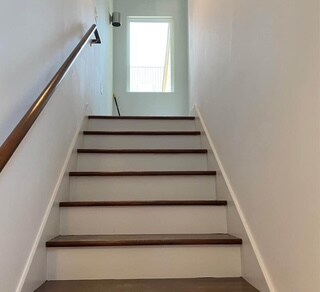 Building Photo - 111 Highland Park Ln