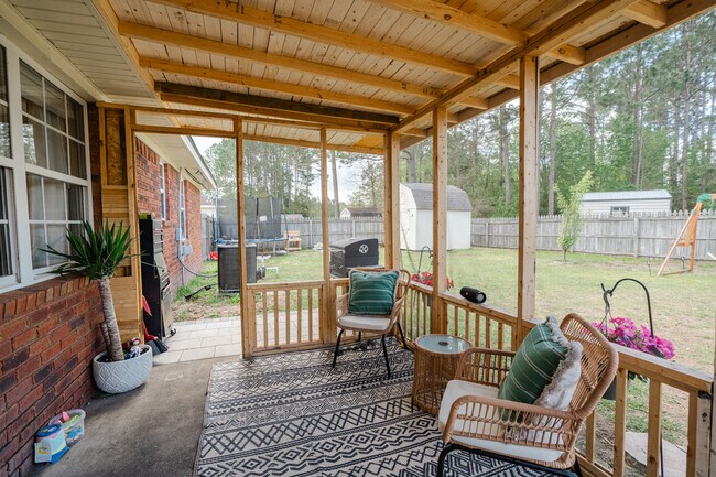 Building Photo - 2007 Ossabaw Dr