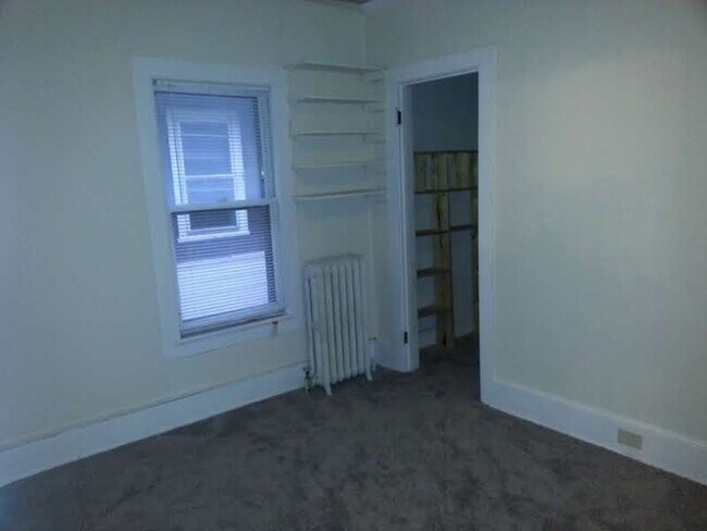 Building Photo - 2924NMarylandM