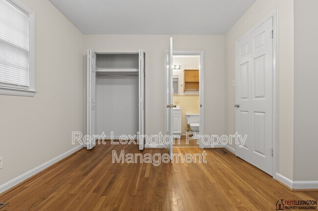 Building Photo - 203 Loch Lomond Dr