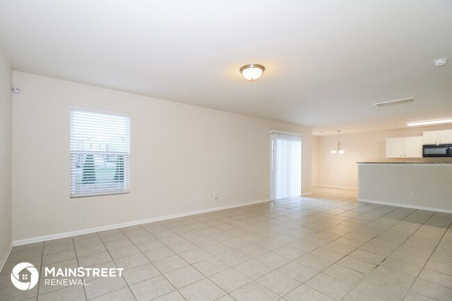 Building Photo - Your Dream Home Awaits!