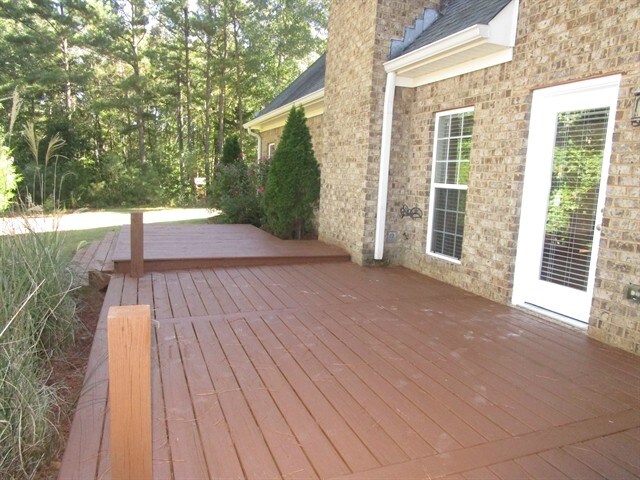 Building Photo - 140 Cambridge Woods Dr