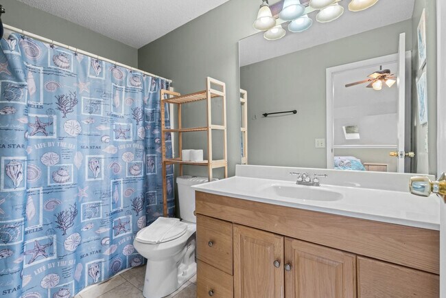 Building Photo - 1890E Auburn Ln