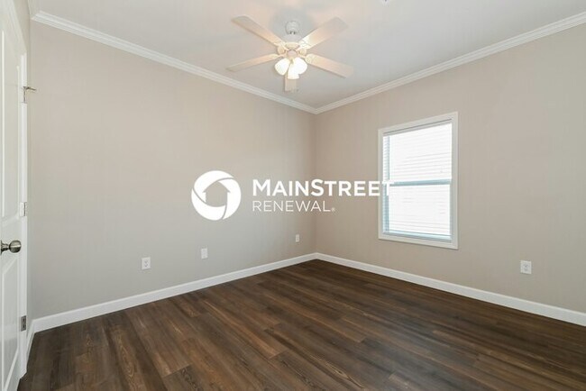 Building Photo - 4 Bedroom Pet-Friendly Home in Lehigh Acres, FL with Main Street Renewal