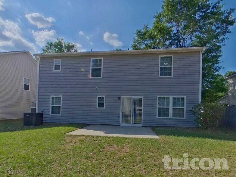 Building Photo - 221 Meyer Ln
