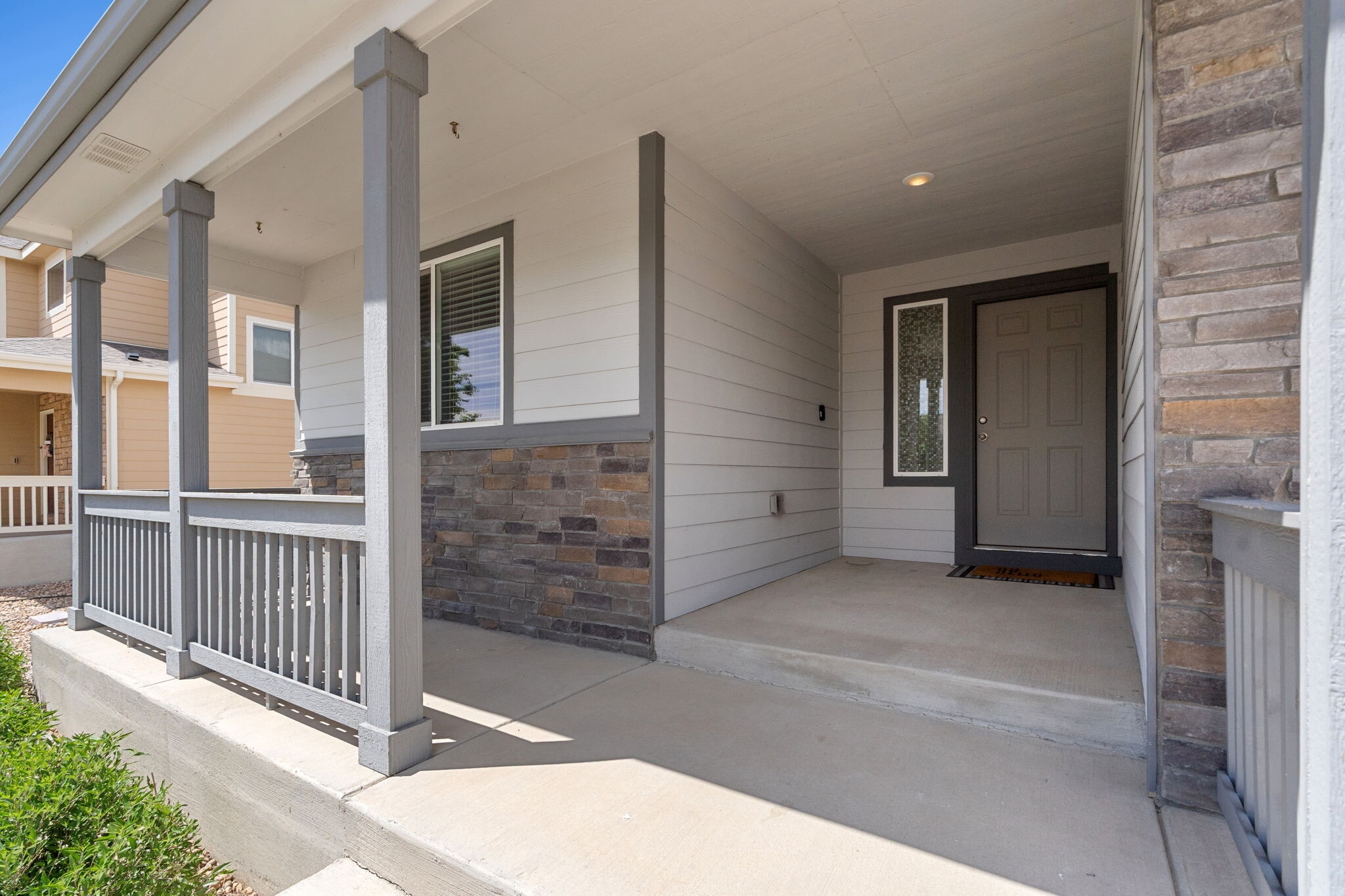 Building Photo - 1566 Driftline Dr
