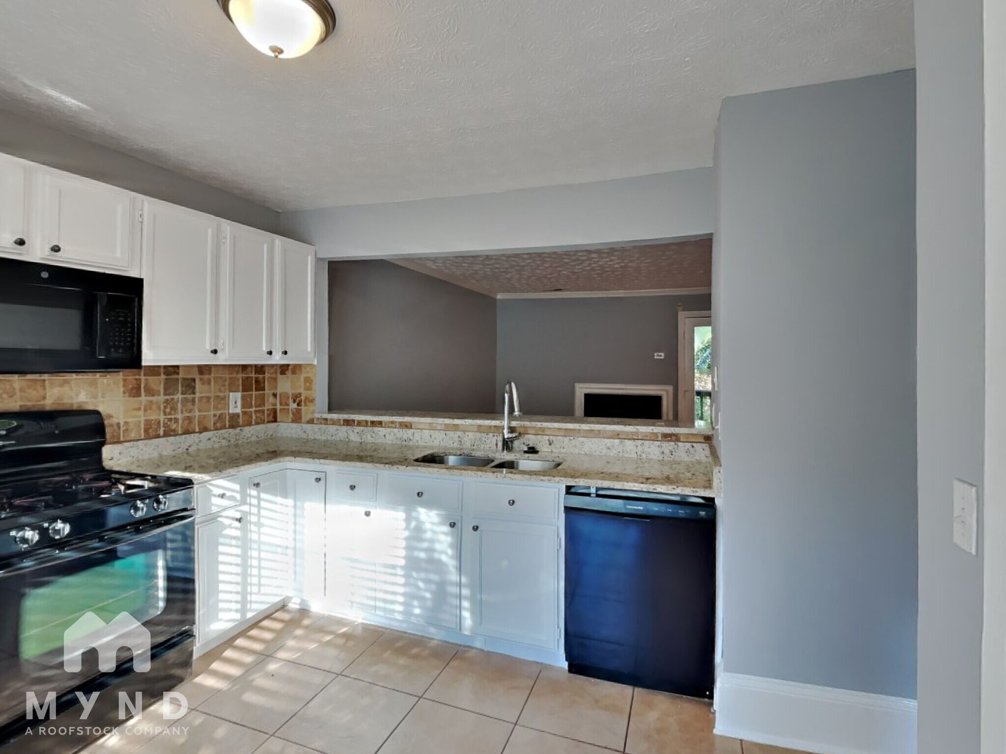 Building Photo - 3588 Kennesaw Station Dr