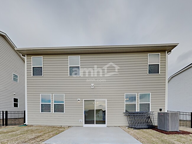 Building Photo - 115 Ashton Dr