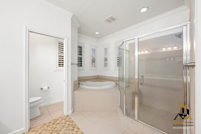 Building Photo - 5291 Bryant Rd