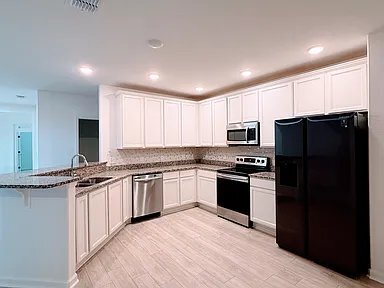 Building Photo - 756 Carlsbad Dr