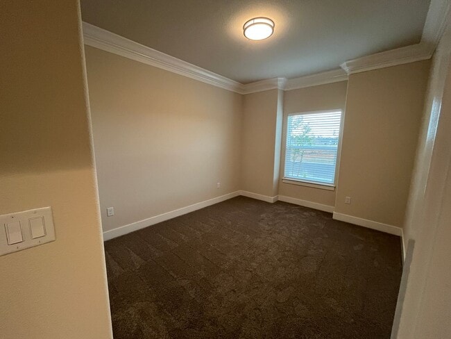 Building Photo - New build in Shastina Ranch Subdivision