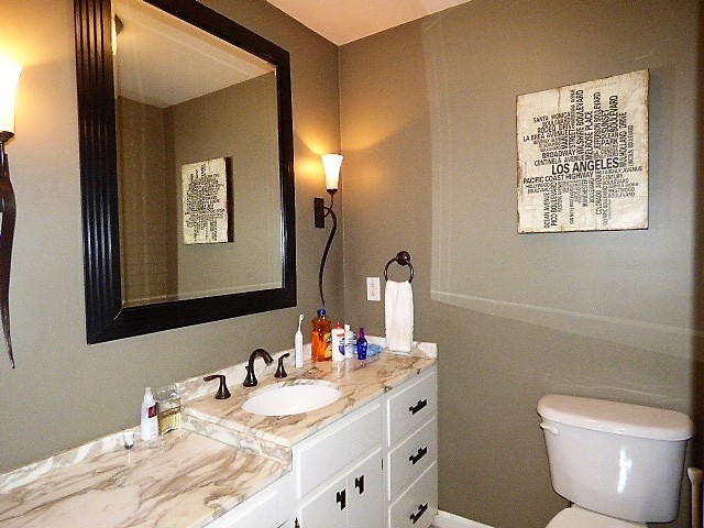 Building Photo - Gorgeous Brick German Village Home!