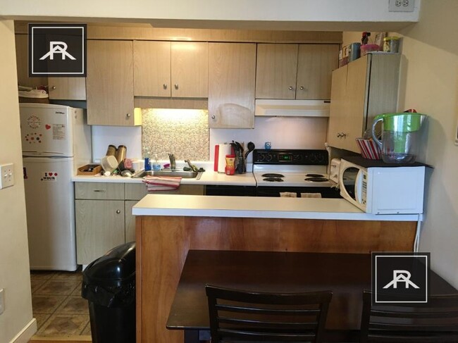 Building Photo - 2 bedroom in Brighton MA 02135