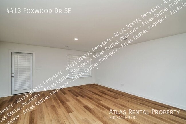 Building Photo - 4413 Foxwood Dr SE