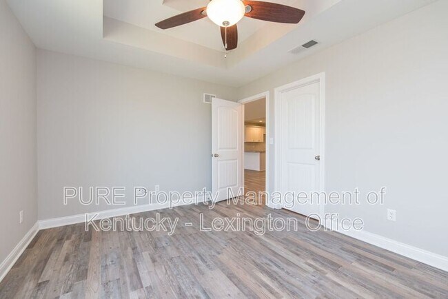 Building Photo - 720 Leeward Ct
