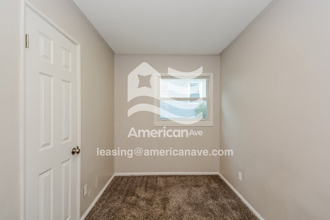 Building Photo - 6483 Simpson Ave