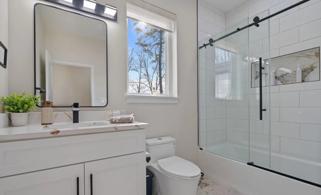 Building Photo - New Listing!!!