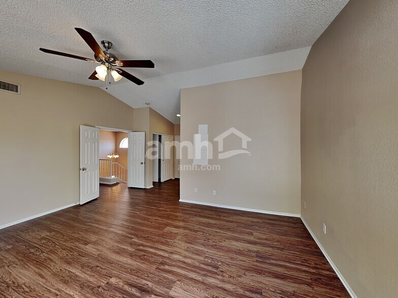 Building Photo - 7010 W Oraibi Dr