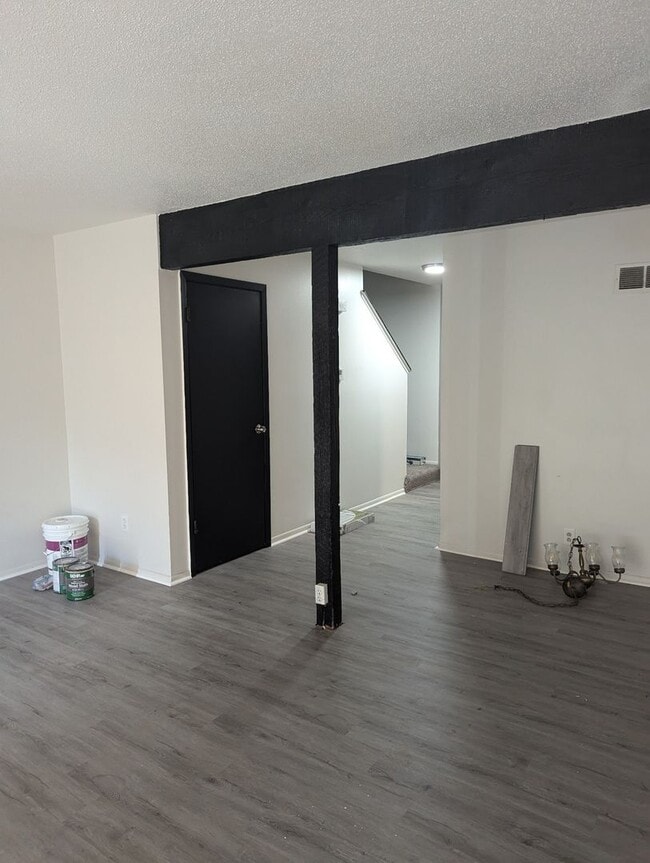 Building Photo - Ready to come home?!