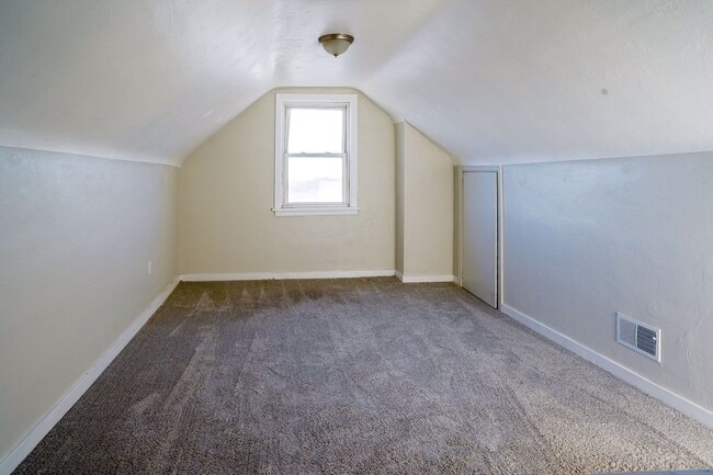 Building Photo - Beautiful Newly Renovated 3BD 1BA House on Mt Washinton