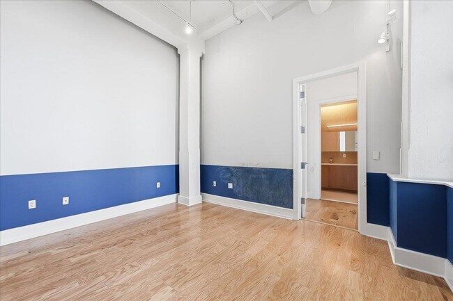 Building Photo - 50 Dey St