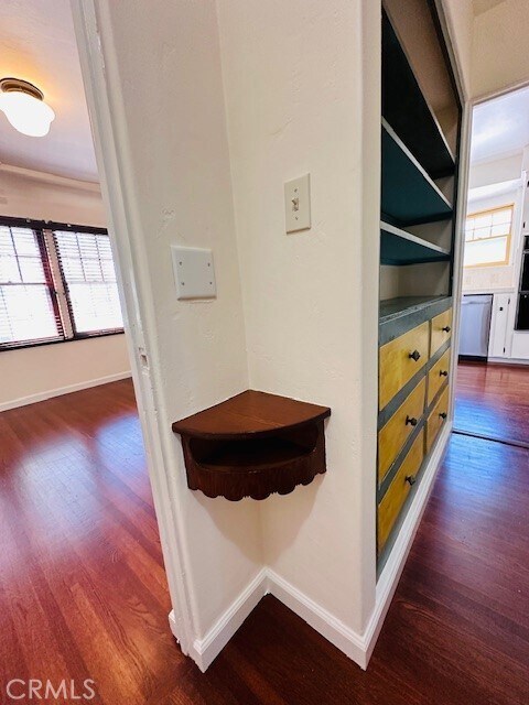 Building Photo - 322 S Ohio St