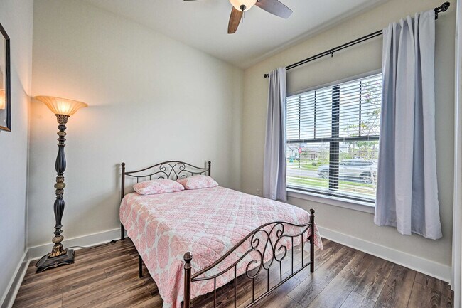 Building Photo - 4293 Reverence Pl